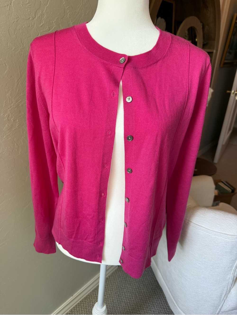 Banana Republic 100% Merino Wool Cardigan Berry Pink Button Up Large